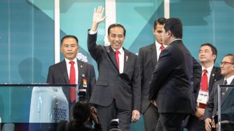 Jokowi Joget Diiringi Via Vallen di Pembukaan Asian Games 2018