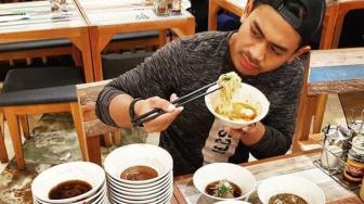 Profil Bara Ilham Alias Tanboy Kun, Food Vlogger Mukbang Nomor Satu di Indonesia