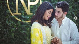 Unik, 5 Kado Pernikahan yang Diminta Priyanka Chopra