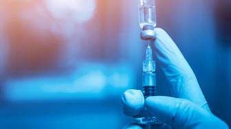 Bisakah Pneumonia dari China Dicegah dengan Vaksin? Ini Penjelasan Dokter