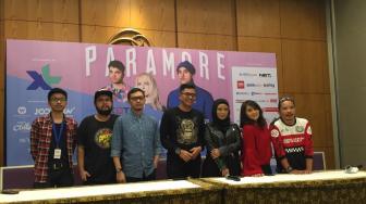 Fans Berat, Kotak Bangga Jadi Opening Act Konser Paramore