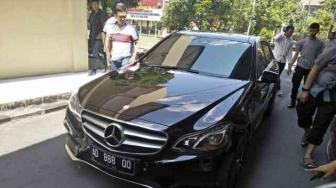 Mercedes Benz Tabrak Motor di Solo, Polda Jateng Turunkan Tim Berlapis