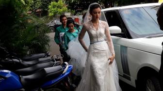 Cantiknya Kimberly Ryder Jadi Pengantin Edward Akbar