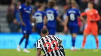 Gol Bunuh Diri Yedlin Menangkan Chelsea Atas Newcastle United