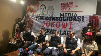 Pendukung Luncurkan Bus Khusus Pemenangan Jokowi di Jabar