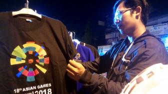 H-5 Penutupan Asian Games, Pernak-pernik Asian Games Mulai Diburu