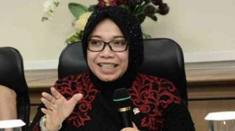 Eni Maulani Saragih: Saya Jalankan Tugas Partai Kawal PLTU Riau-1