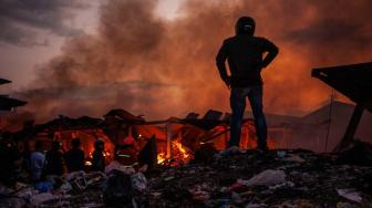 Kebakaran Pasar Gedebage Bandung Hanguskan Ratusan Kios