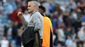 Yakin Mourinho Masih Bisa Bawa Man United Juara, Peter Schmeichel: Kuncinya Sabar