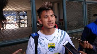 Pulih dari Cedera, Kim Kurniawan Kembali Berlatih Bersama Persib