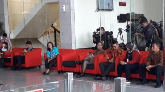 Mahfud MD Mendadak Datang ke KPK