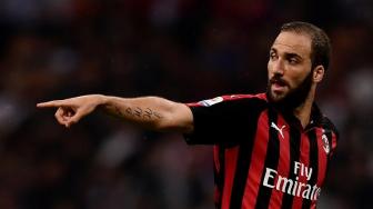 Higuain Akui Didepak Juventus Karena Ronaldo