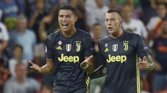 Ronaldo Kartu Merah, 10 Pemain Juventus Tetap Perkasa di Kandang Valencia