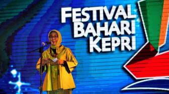 Warga Malaysia dan Singapura Saksikan Festival Bahari Kepri