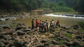 Tenggelam di Kali Ciliwung, Bocah 12 Tahun di Bogor Ditemukan Tewas