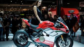 Best 5 Otomotif Pagi: Ducati Disilang Honda BeAT, PM Boris Johnson Membaik