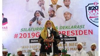 RESMI Neno Warisman Mundur dari Partai Ummat, Ada Masalah?