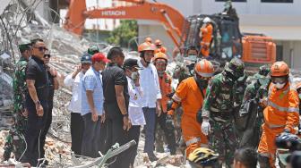 Pantau Penanganan Bencana, Jokowi Kunjungi Lokasi Gempa Palu