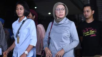 Foto - foto Lengkap Ratna Sarumpaet Ditangkap di Bandara Soetta