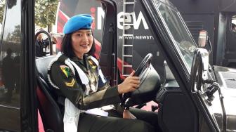 Sertu Kowad Aldilla, Tentara Cantik Sopir Jokowi di HUT TNI