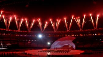 Suasana pembukaan Asian Para Games 2018 di Stadion Utama GBK, Senayan, Jakarta, Sabtu (6/10). [Suara.com/Muhaimin A Untung]