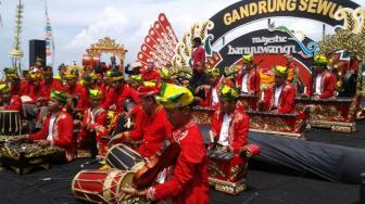 1.000 Patung Penari Ikut Warnai Festival Gandrung Sewu 2018