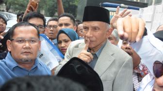 Amien Rais Diperiksa Polda Metro Jaya