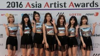 Girl Band Korea Selatan Meriahkan Penutupan Asian Para Games 2018