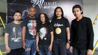 Mantan Basis EdanE Bentuk Band IX