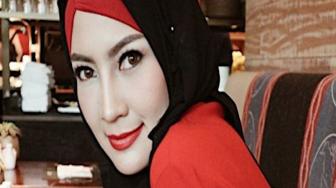 Kasus Suap Gubernur Aceh Menyeret Model Cantik Steffy Burase