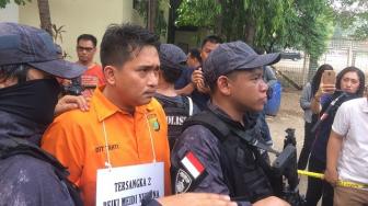 Jalani Rekontruksi, 2 Tersangka Peluru Nyasar DPR Dijaga Ketat