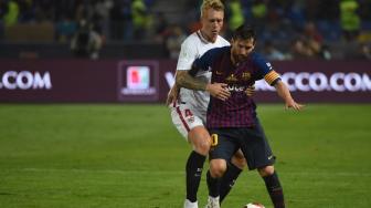 Kjaer Tak Ingin Sevilla Takut Hadapi Messi dan Barcelona