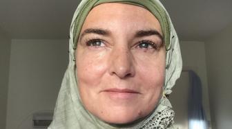 Sinead O'Connor Masuk Islam