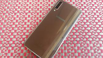 Ini Alasan Samsung Gunakan 3 Kamera Belakang di Galaxy A7