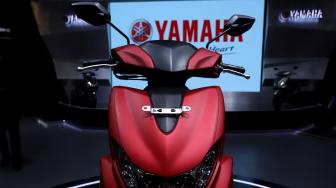 Yamaha FreeGo standar dijual Rp 18,5 juta, model FreeGo S dibanderol Rp 19,7 juta dan FreeGo S ABS dilepas Rp 22,5 juta. Semua harga ini jual dengan status on the road Jakarta.