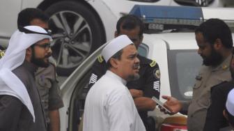 Rizieq Ditangkap di Arab, Sandiaga: Saya Nggak Bisa Komentar