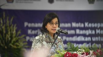 Neraca Perdagangan Tekor Lagi, Sri Mulyani 'Salahkan' Cina