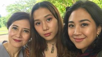 Luki Ariani, Ibunda Sherina Munaf yang Masih Cantik Memesona