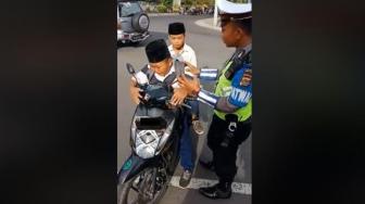 Polisi Siap Tilang Bocah yang Kendarai Motor saat PPDB