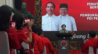 Charta Politika: PDIP dan Gerindra Dapat Efek Ekor Jas Signifikan