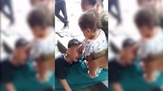 Viral! Anak Kecil Merengek Minta Kuota Internet