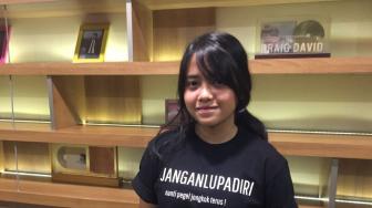 Interview: Karier Hanin Dhiya dari Cover Lagu hingga Bikin Single