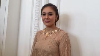 Wulan Guritno: Meski Model, Paula Verhoeven Itu Rajin Ibadah