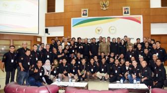 DPR dan Wartawan Silaturahmi Lewat Press Gathering