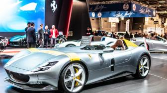 Ferrari Monza SP1: Satu dari Bintang Seksi 2019