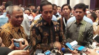 Pesan Jokowi ke Prabowo : Kalau Bicara Itu Pakai Data