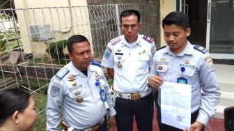 Tertibkan Parkir Liar, Petugas Dishub Palembang Dikejar Jukir Bawa Pedang