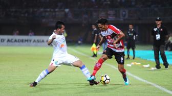 Kembali Berlatih Pascaoperasi, Andik Rendika Rama Siap Perkuat Madura United di Liga 1