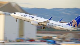 Pendapatan United Airlines Anjlok 69 Persen Gara-gara Corona