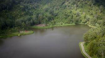 Keindahan Danau Cisanti Bandung Yang Masih Alami